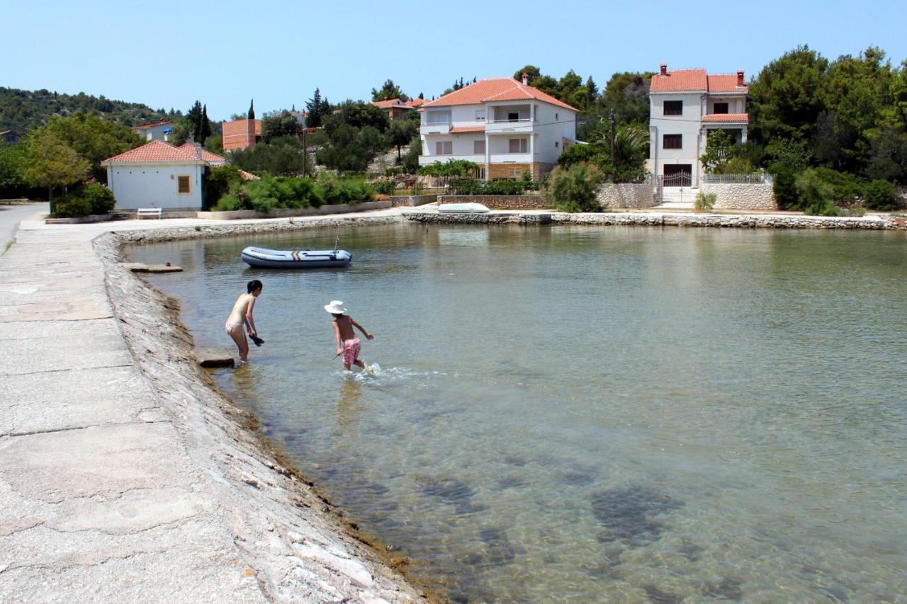 Apartments For Families With Children Zdrelac, Pasman - 8424 Bagian luar foto