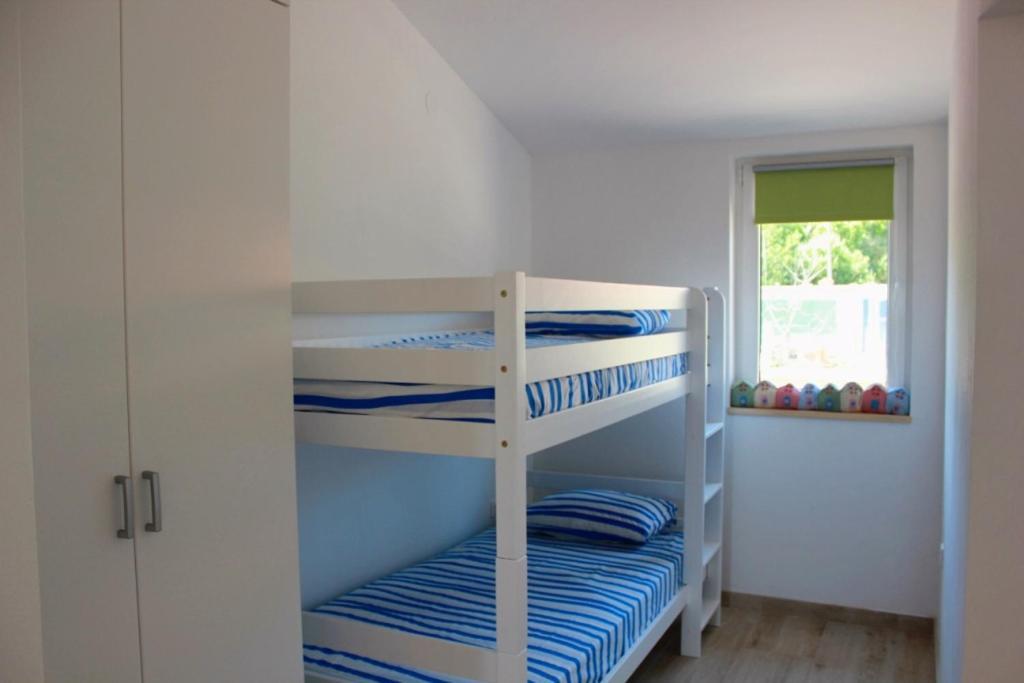 Apartments For Families With Children Zdrelac, Pasman - 8424 Bagian luar foto